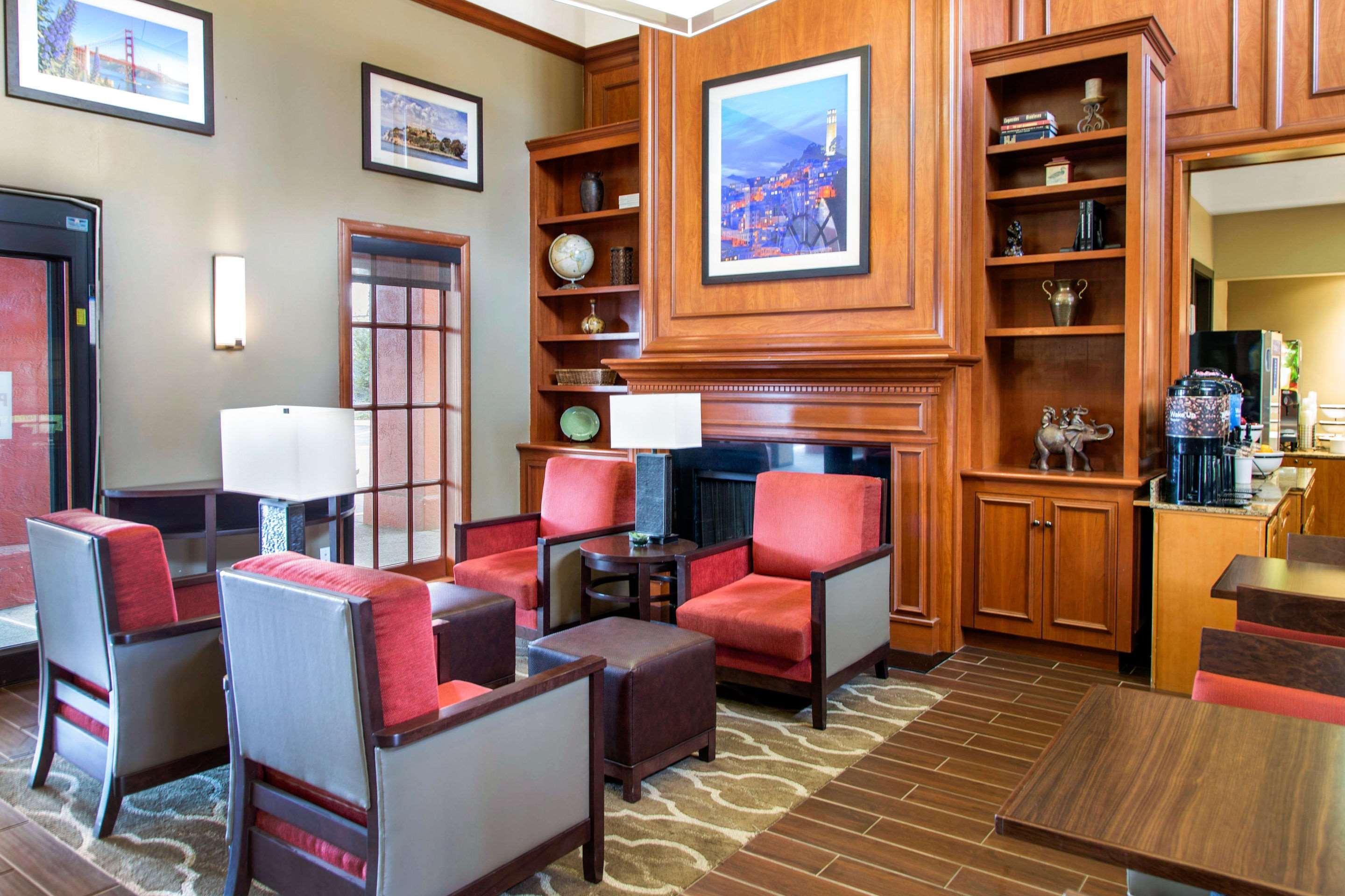 Comfort Inn & Suites San Francisco Airport North Саут-Сан-Франциско Екстер'єр фото