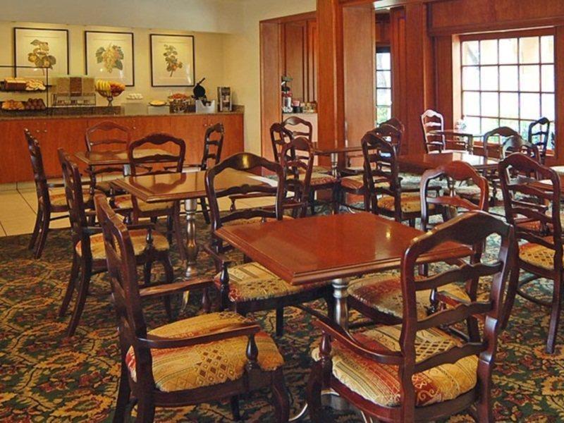 Comfort Inn & Suites San Francisco Airport North Саут-Сан-Франциско Ресторан фото