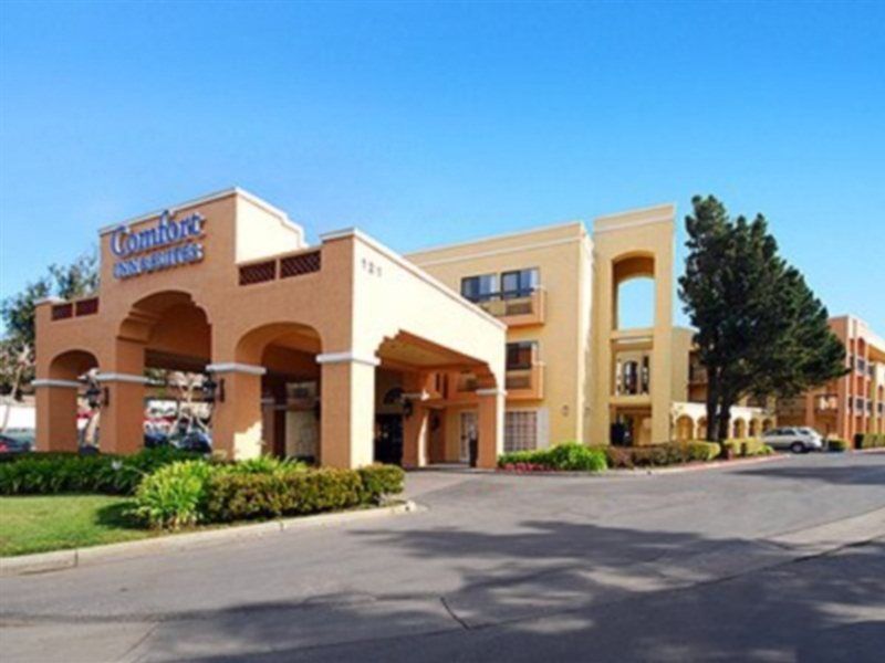 Comfort Inn & Suites San Francisco Airport North Саут-Сан-Франциско Екстер'єр фото